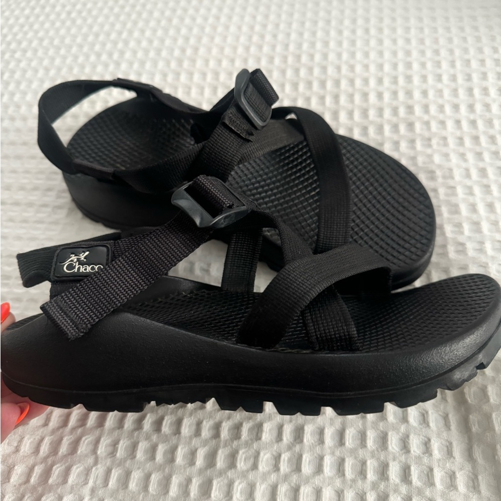 Chacos women size 6